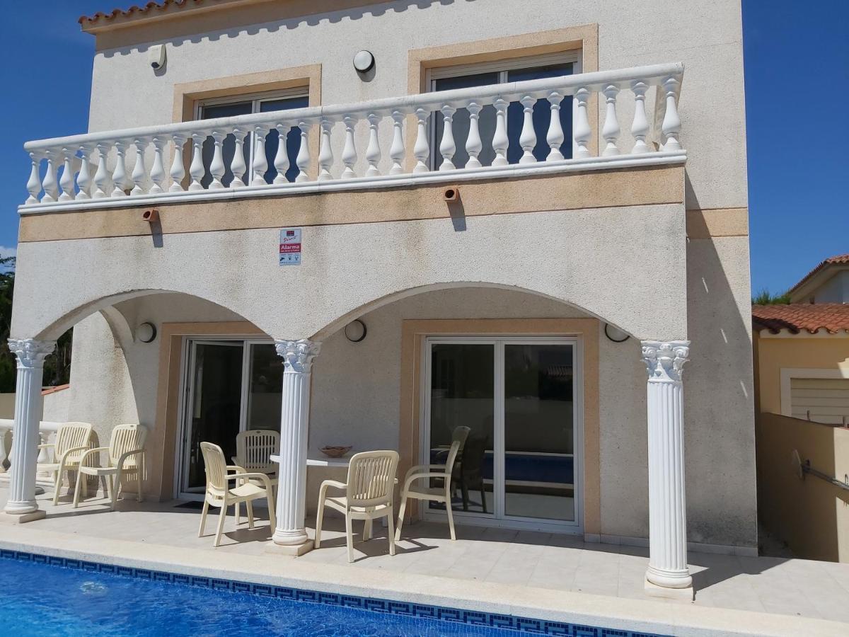 Casa Amb Piscina Privada Βίλα Empuriabrava Εξωτερικό φωτογραφία
